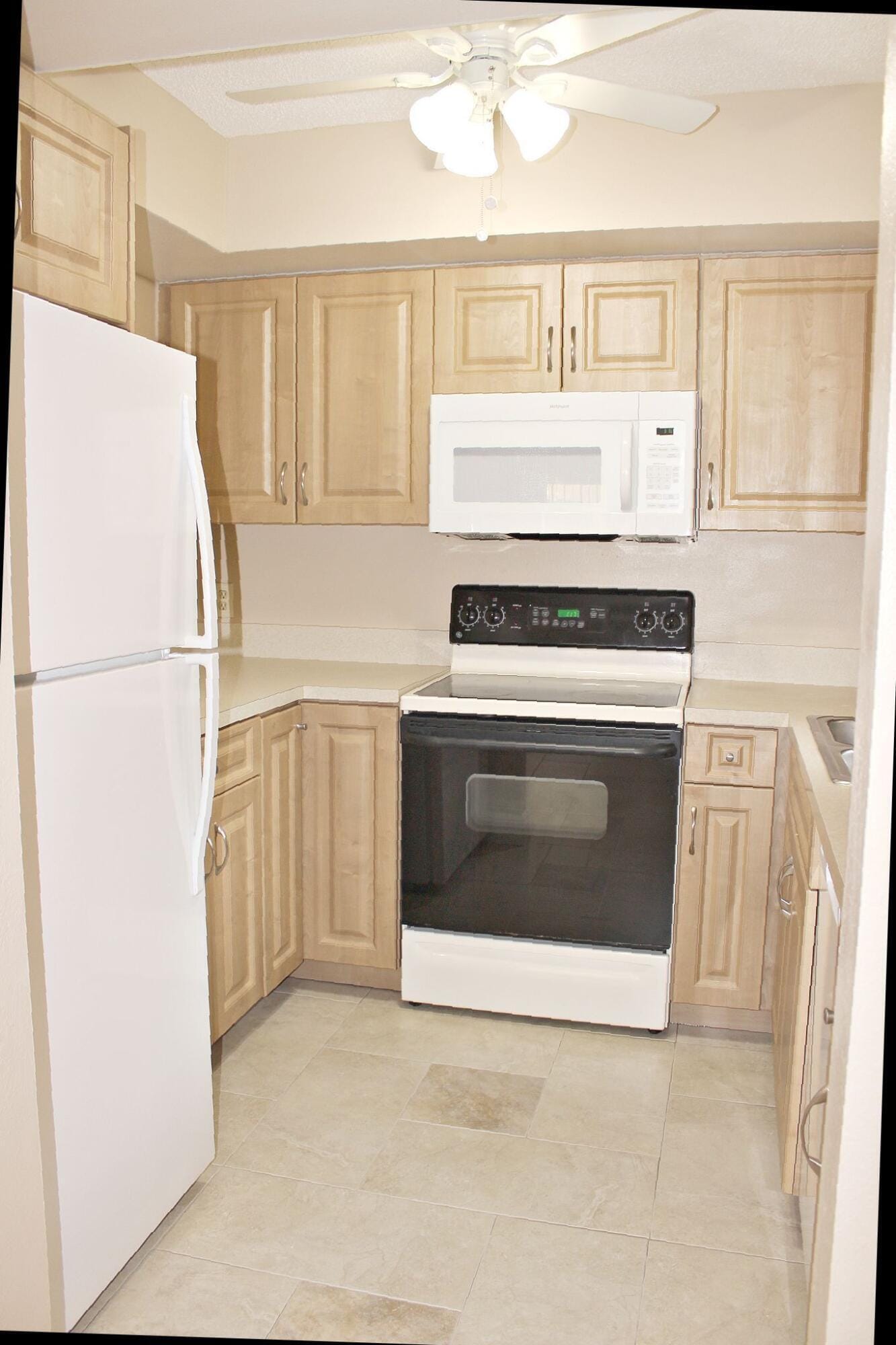 1604 SE Green Acres Circle T103, Port St. Lucie, FL 34952 photo 9