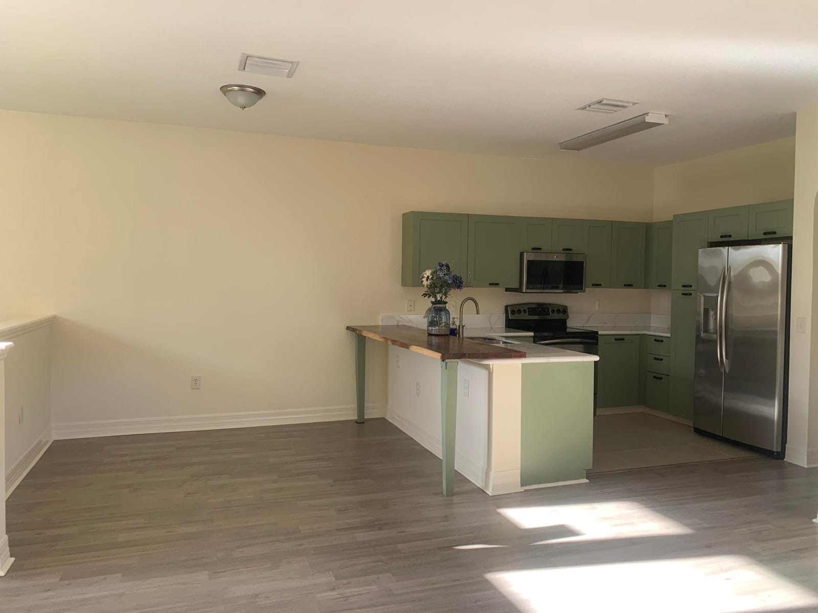 47 SE SEDONA Circle 202, Stuart, FL 34994 photo 5