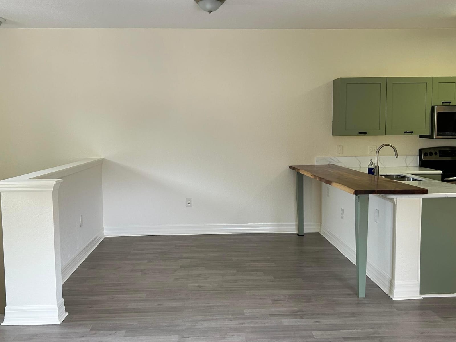 47 SE SEDONA Circle 202, Stuart, FL 34994 photo 7