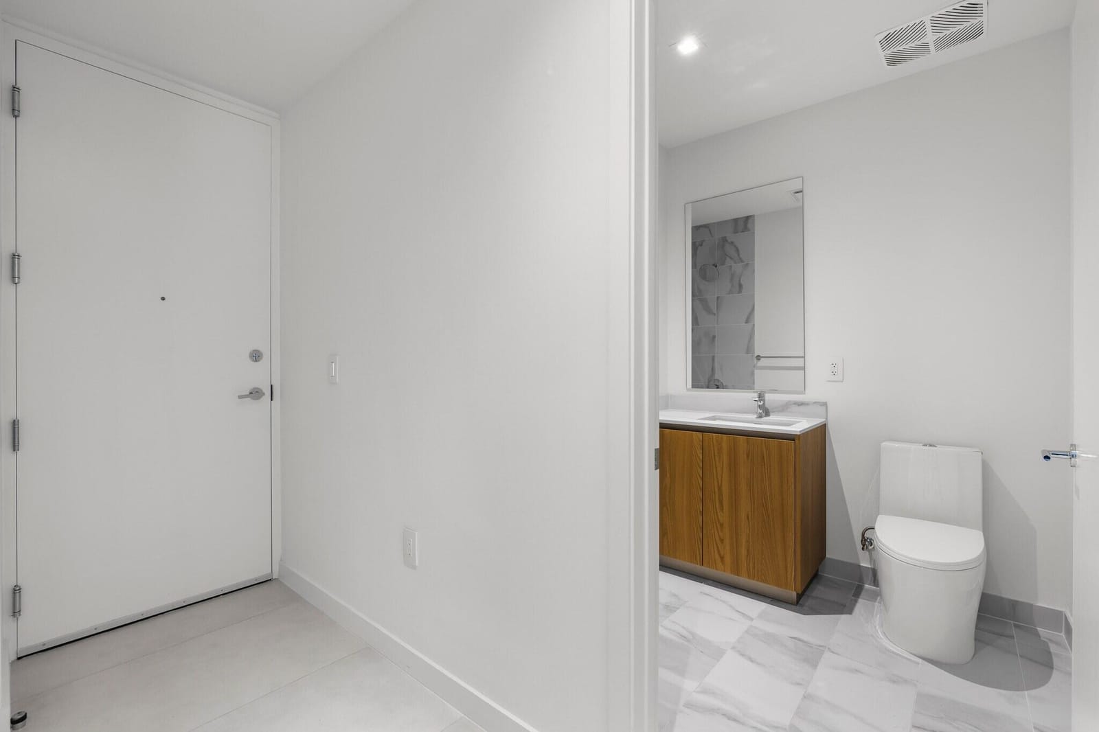1400 Biscayne Boulevard 3604 — photo 2