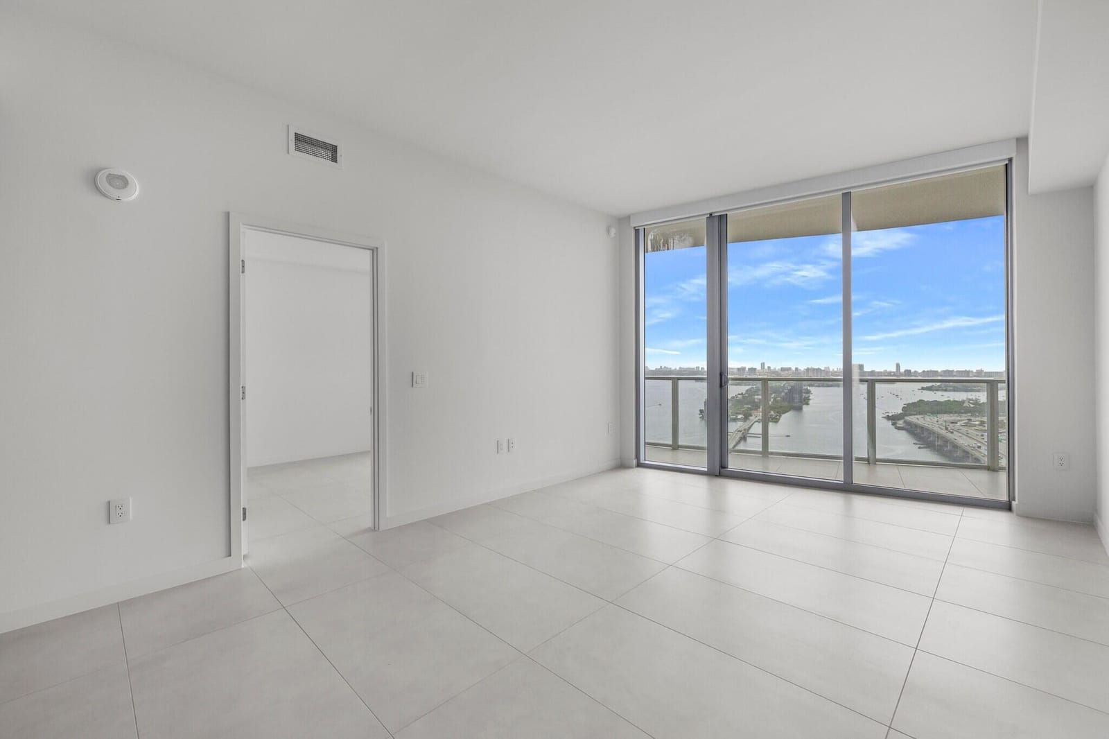 1400 Biscayne Boulevard 3604 — photo 11