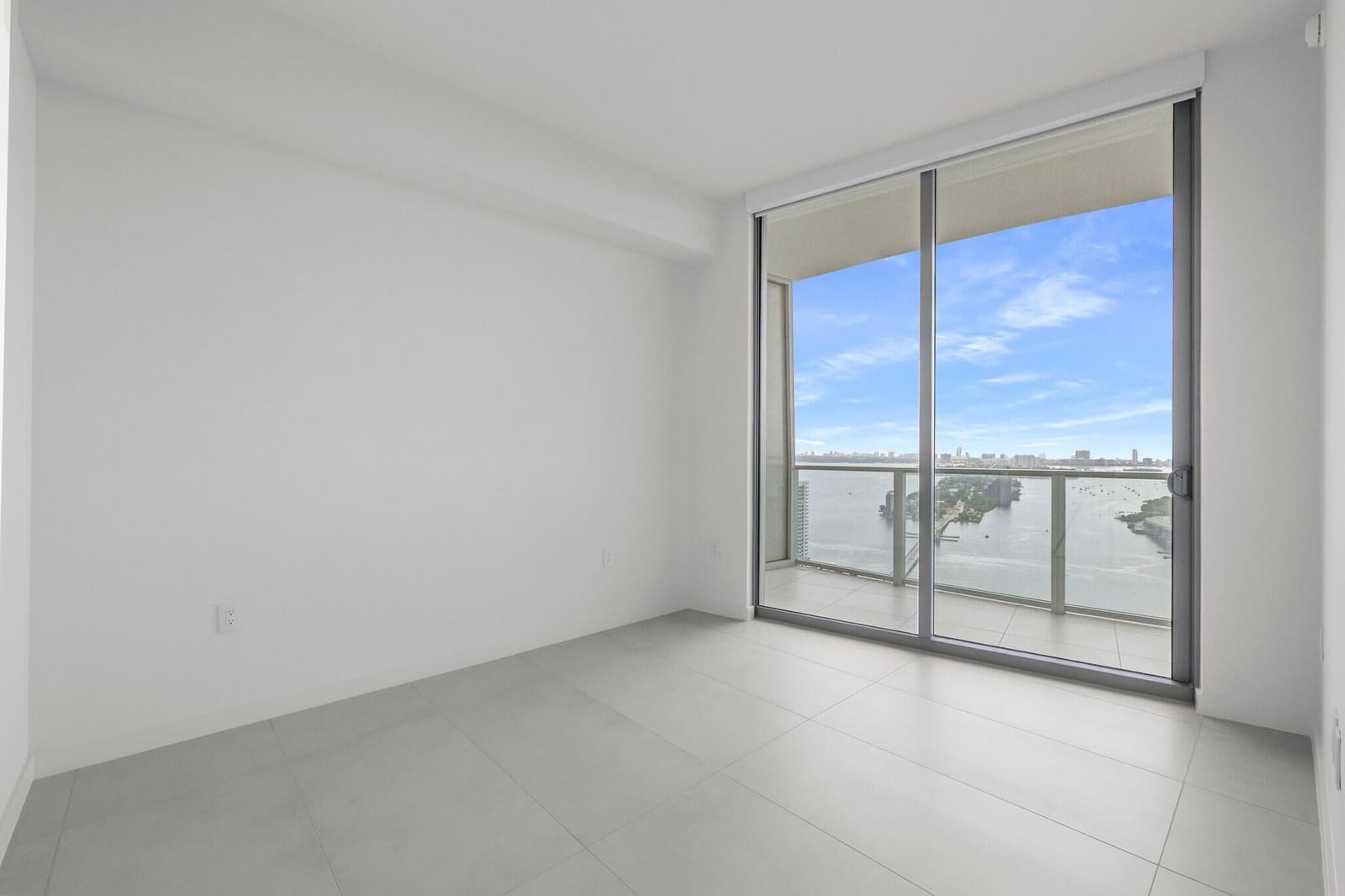 1400 Biscayne Boulevard 3604 — photo 12