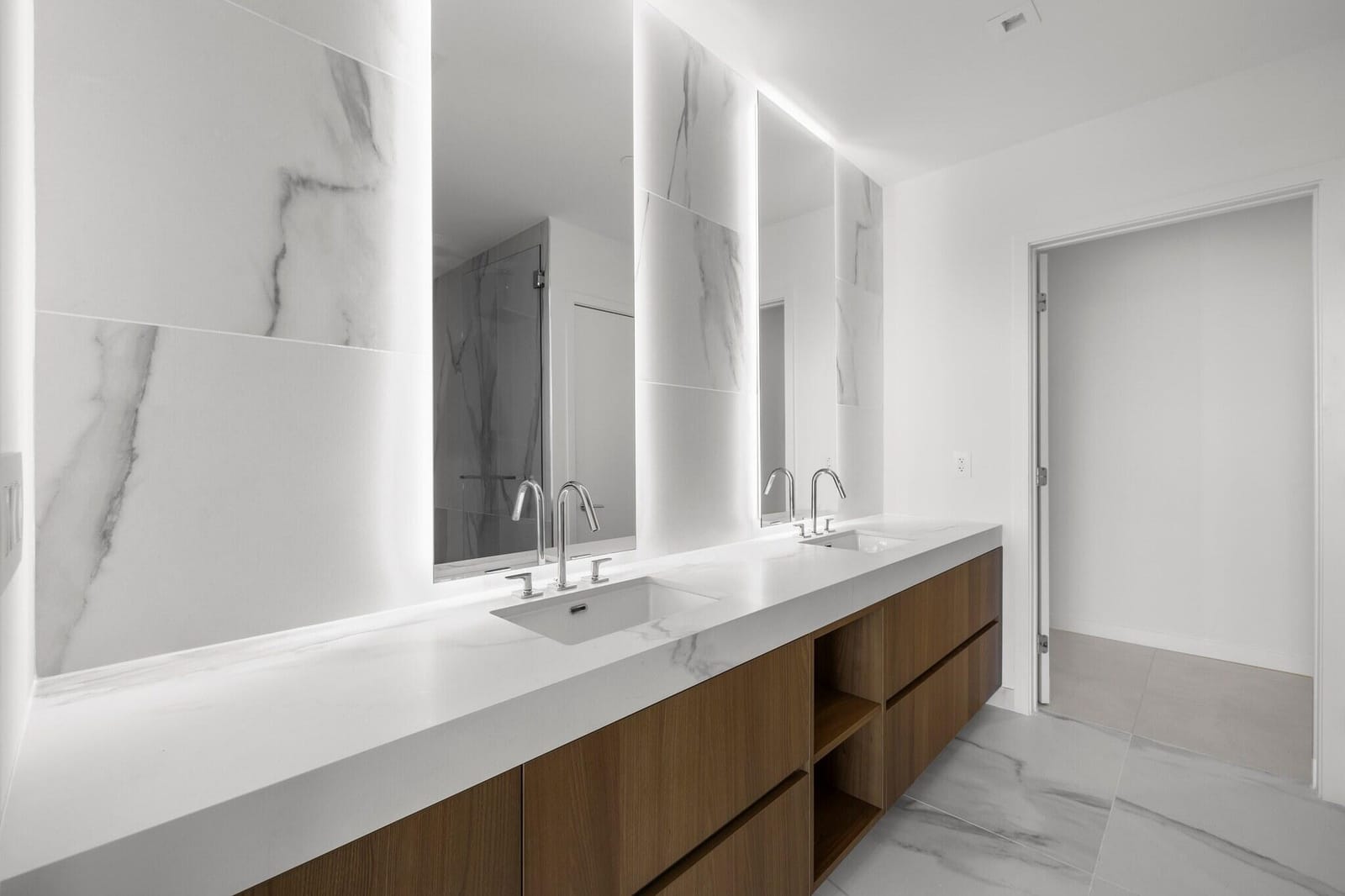 1400 Biscayne Boulevard 3604, Miami, FL 33132 photo 15