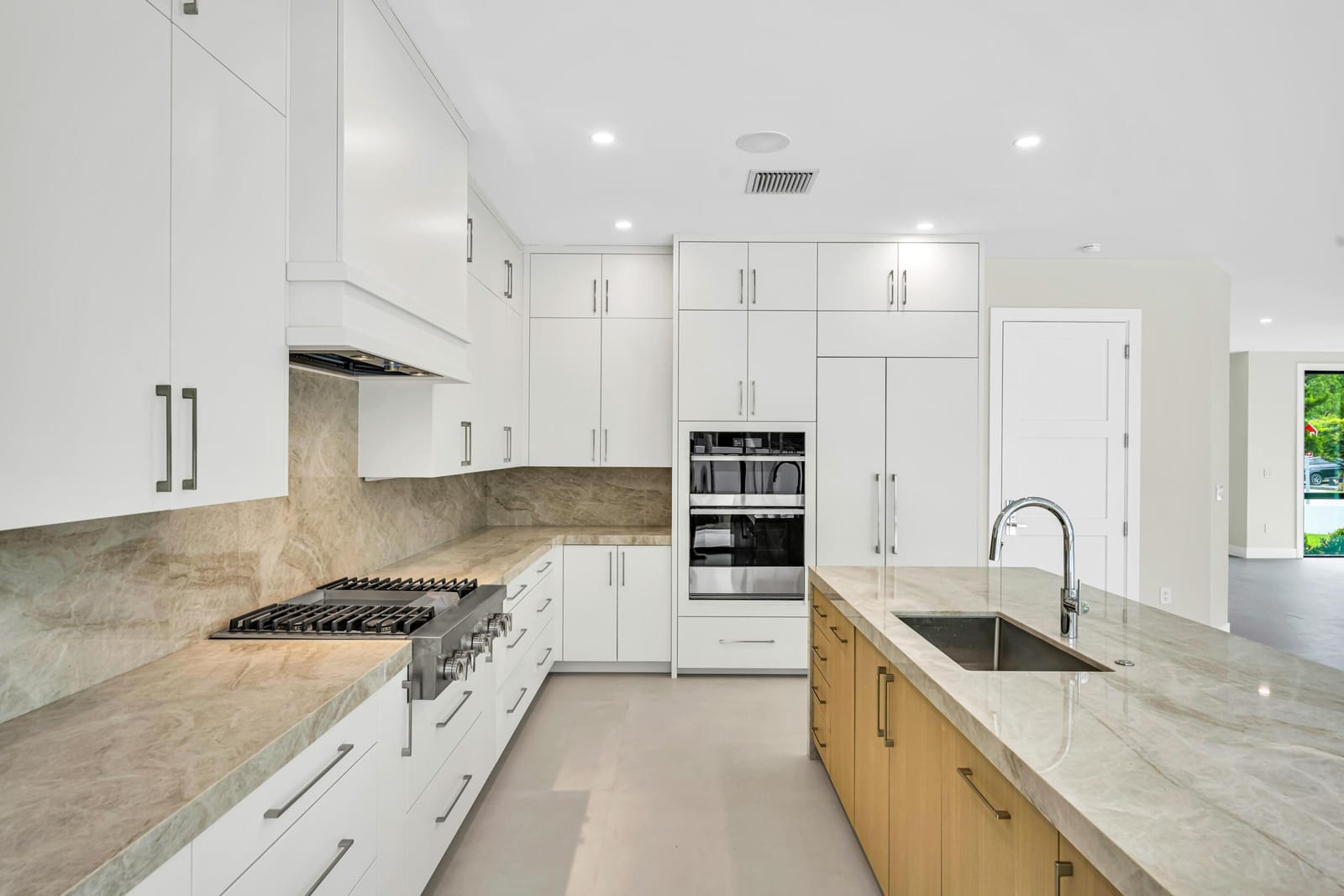 445 NE 11TH Avenue, Fort Lauderdale, FL 33301 photo 19
