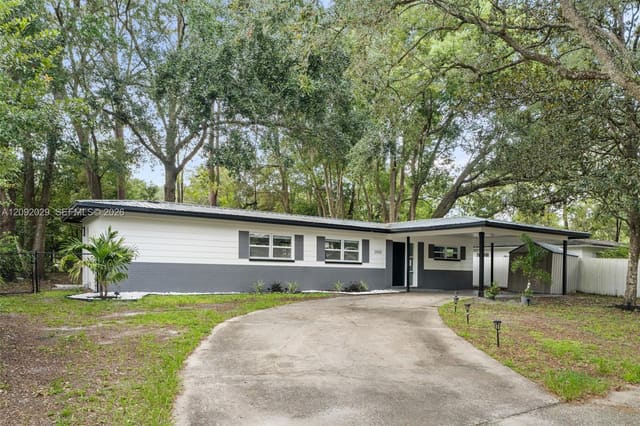 2830 NE 16th Terrace, Gainesville, FL 32609