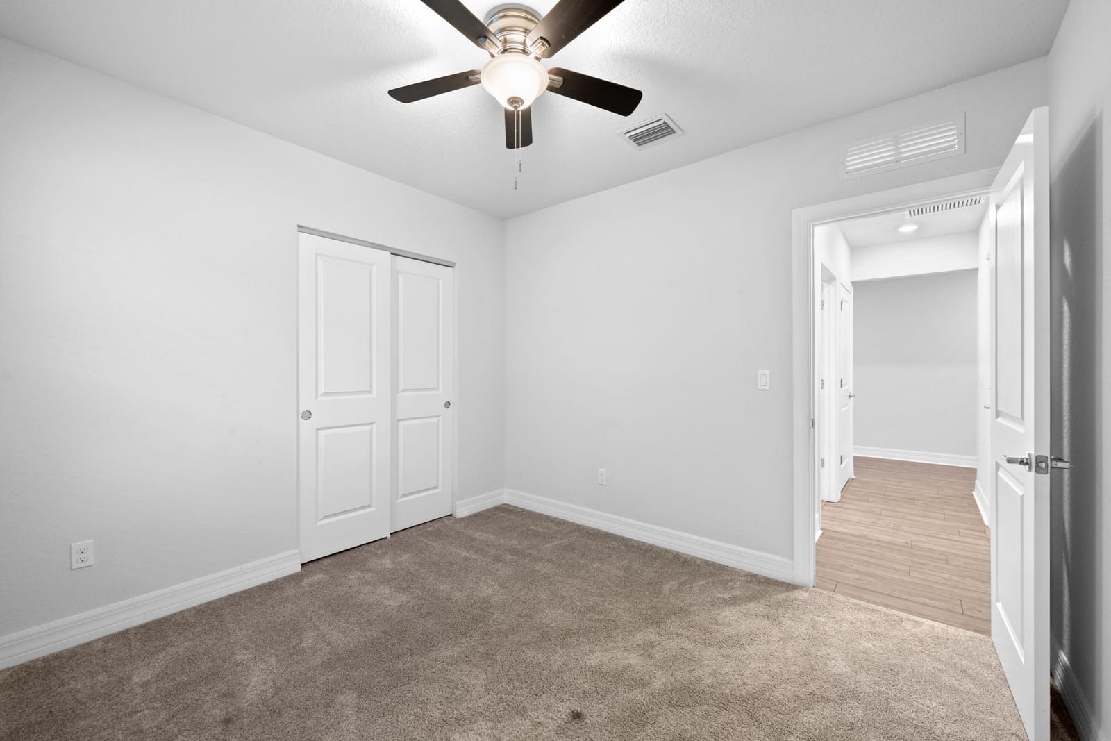 3125 BUTTONWOOD Court, Lauderdale Lakes, FL 33311 photo 17