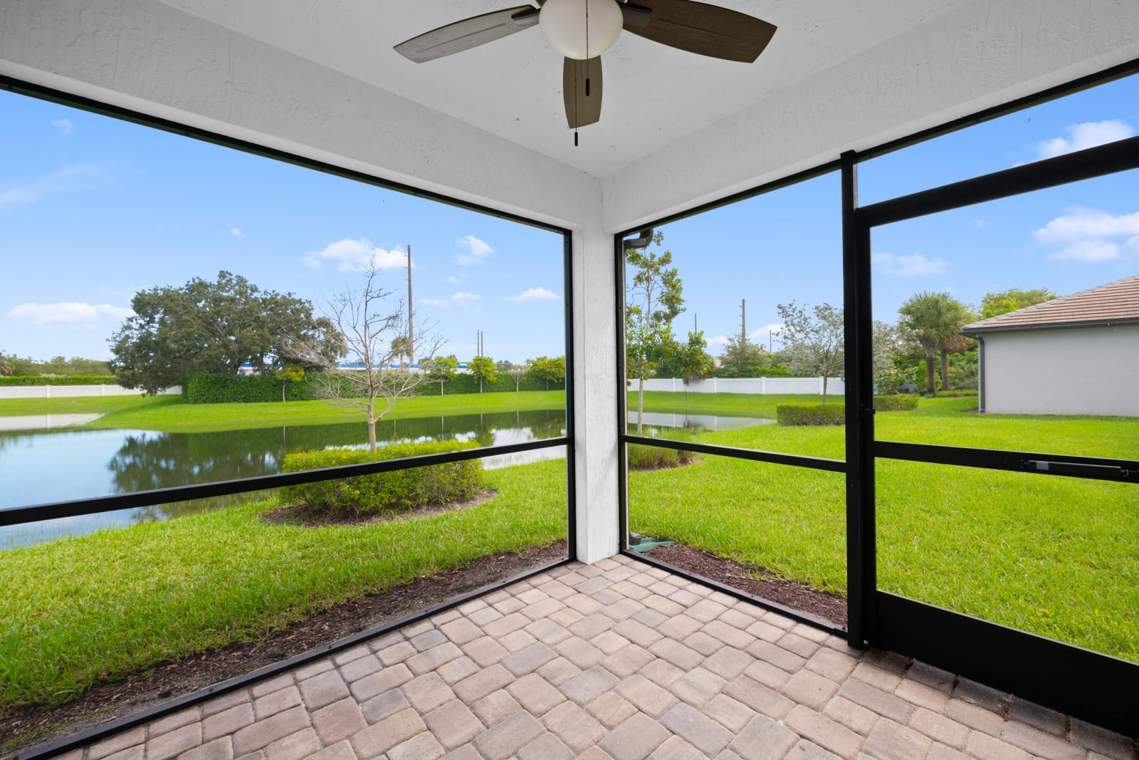 3125 BUTTONWOOD Court, Lauderdale Lakes, FL 33311 photo 23
