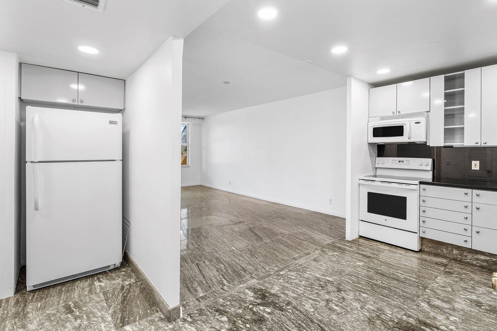 3475 S OCEAN Boulevard 1100, Palm Beach, FL 33480 photo 24