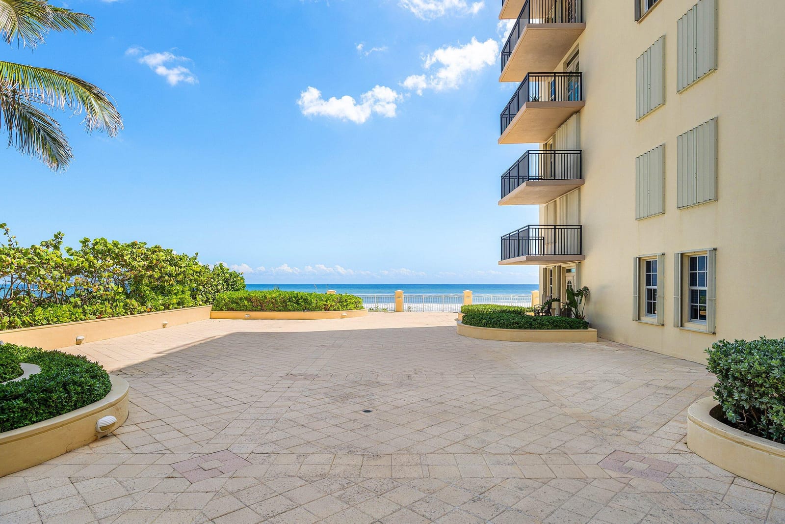3475 S OCEAN Boulevard 1100, Palm Beach, FL 33480 photo 8