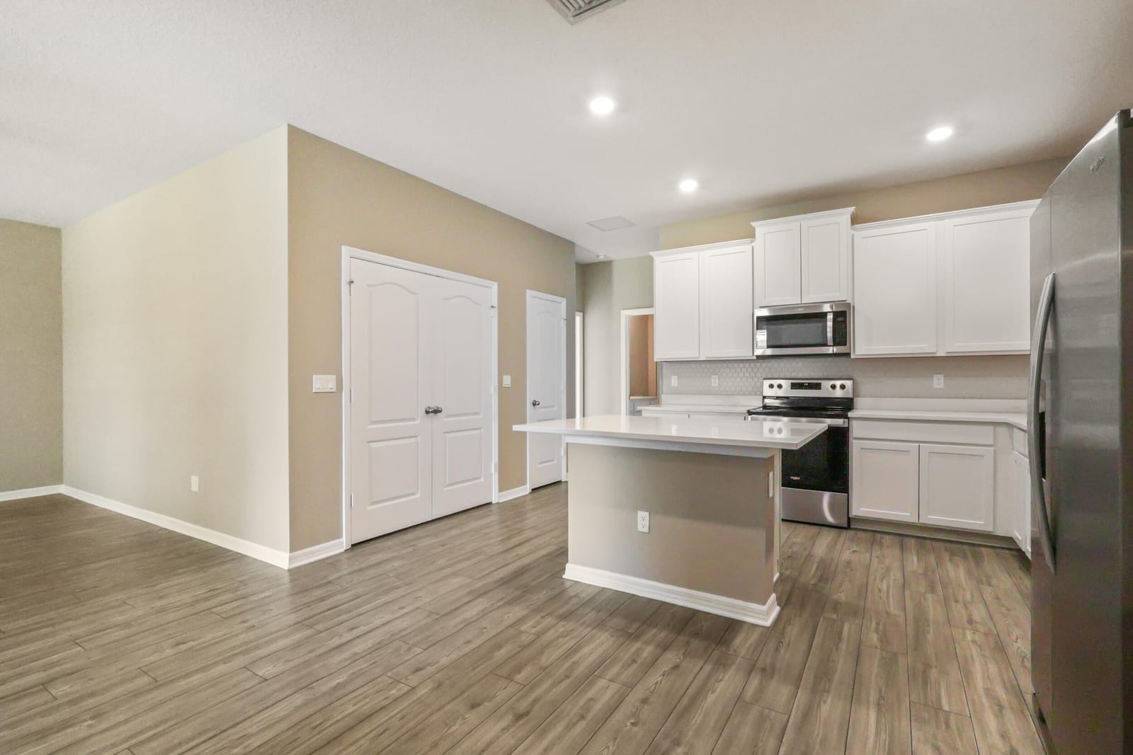 1719 PARTY Place, Fort Pierce, FL 34947 photo 4