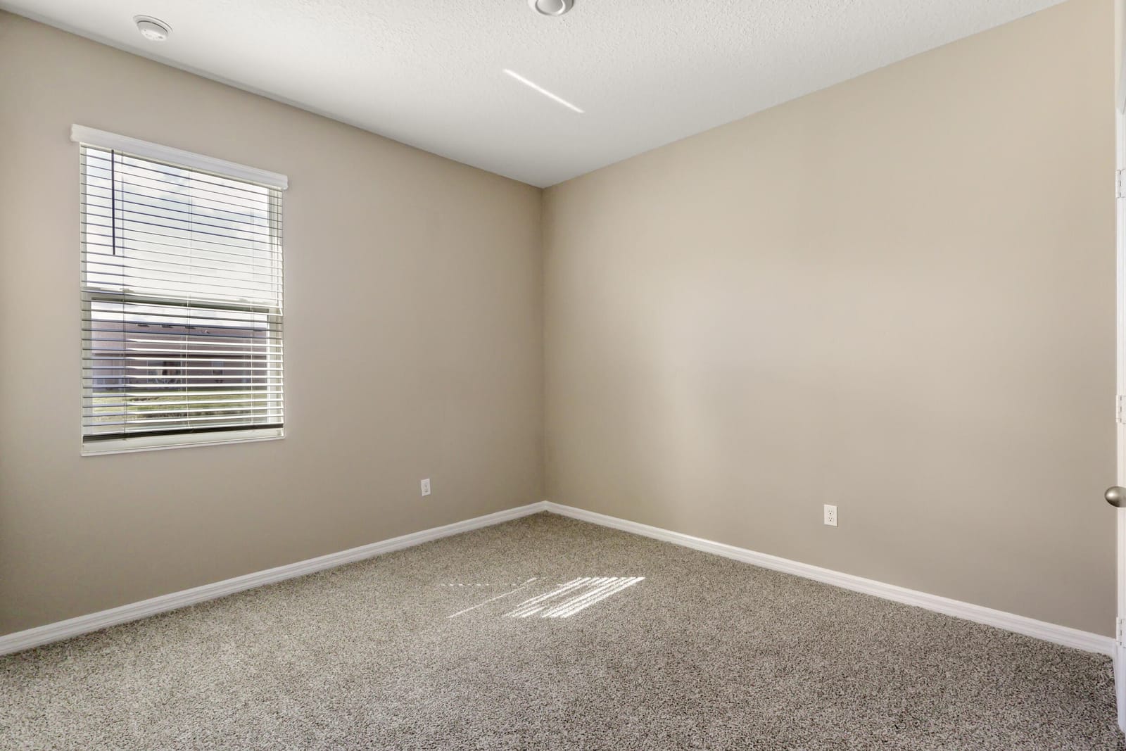 1719 PARTY Place, Fort Pierce, FL 34947 photo 9