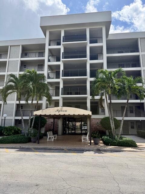 2600 S Course Drive 107, Pompano Beach, FL 33069