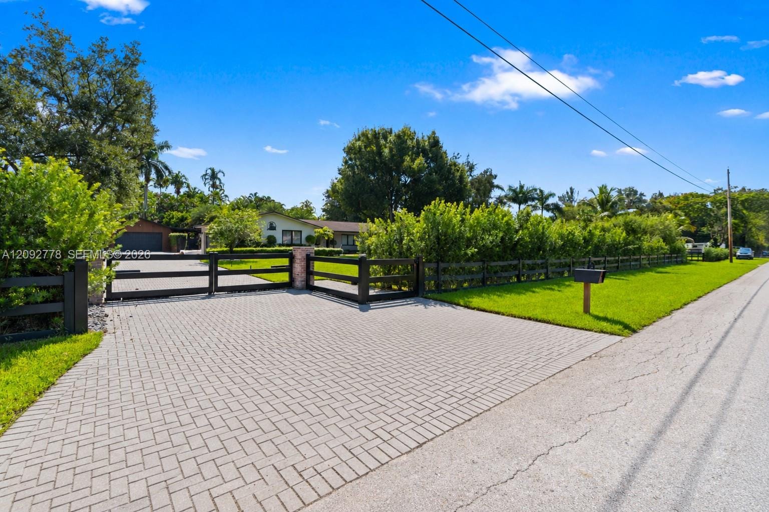 4100 SW 102nd Avenue, Davie, FL 33328 photo 2