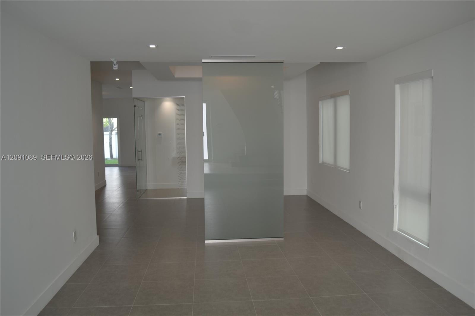 8241 NW 34th Drive, Doral, FL 33122 photo 4