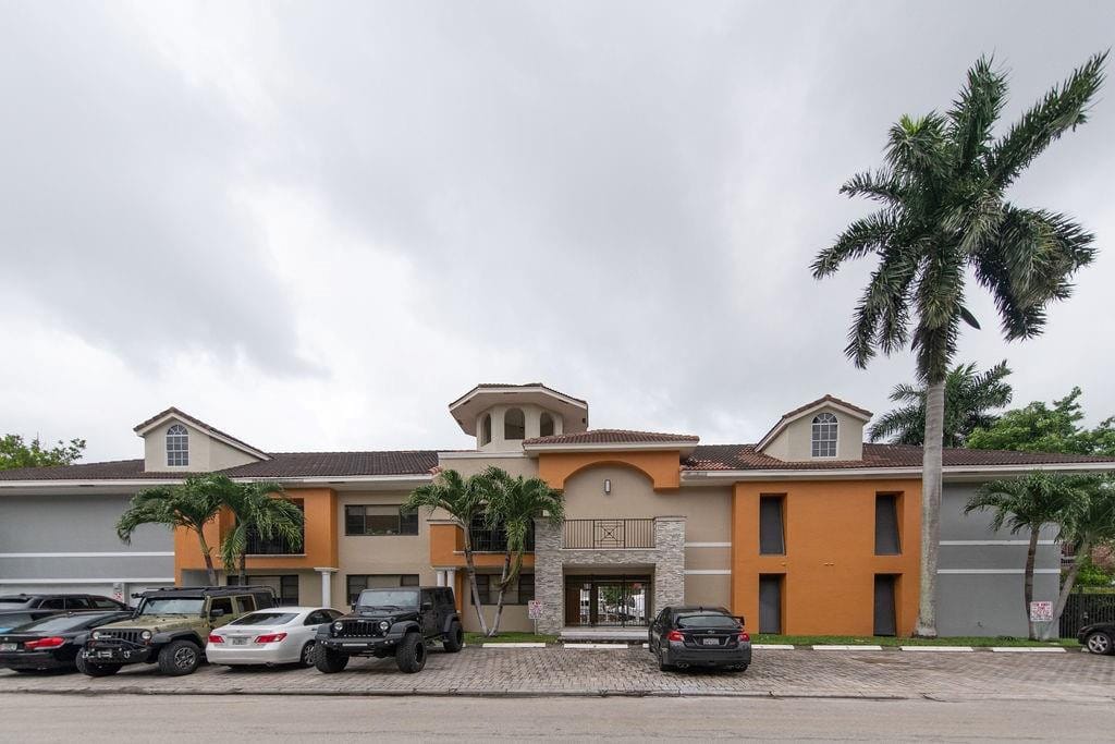 64 ISLE OF VENICE Drive APT 22, Fort Lauderdale, FL 33301 photo 21