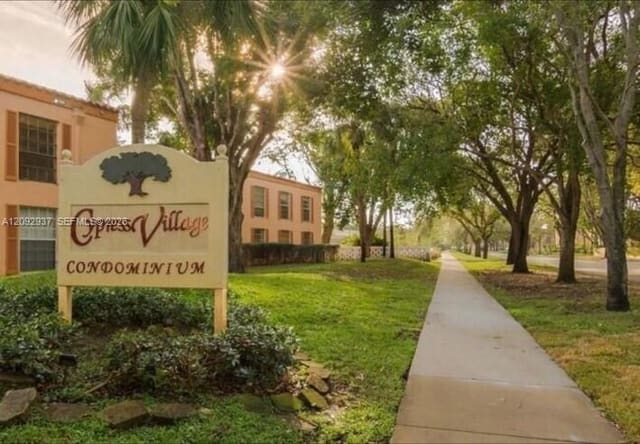 7204 Fairway Drive I21, Miami Lakes, FL 33014