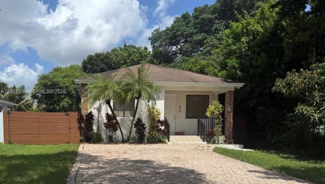 372 SW 2nd Street -, Florida City, FL 33034