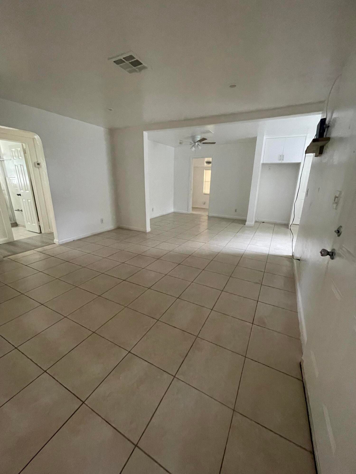 2410 GARFIELD Street — photo 3