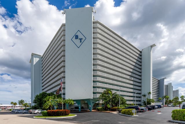 1900 S Ocean Drive 309, Fort Lauderdale, FL 33316