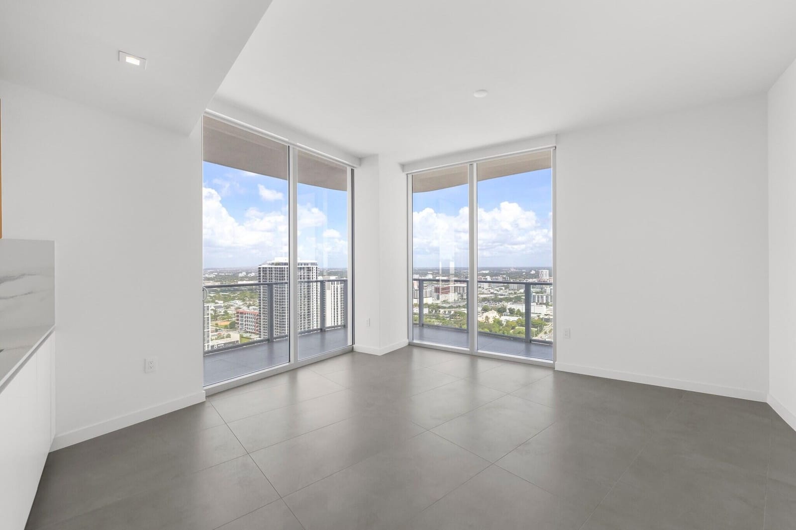 1400 Biscayne Boulevard 3607, Miami, FL 33132 photo 7