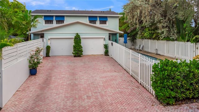663 Ponce De Leon Drive 2, Fort Lauderdale, FL 33316