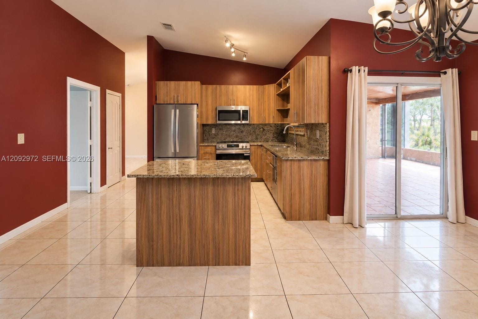18046 SW 154th Place, Miami, FL 33187 photo 12