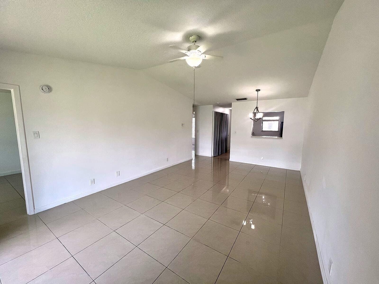 9431 BOCA COVE Circle 1016 — photo 6