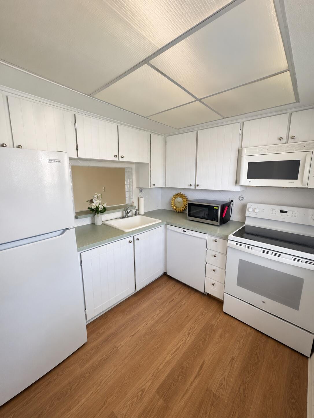 5580 TAMBERLANE Circle 334 — photo 4