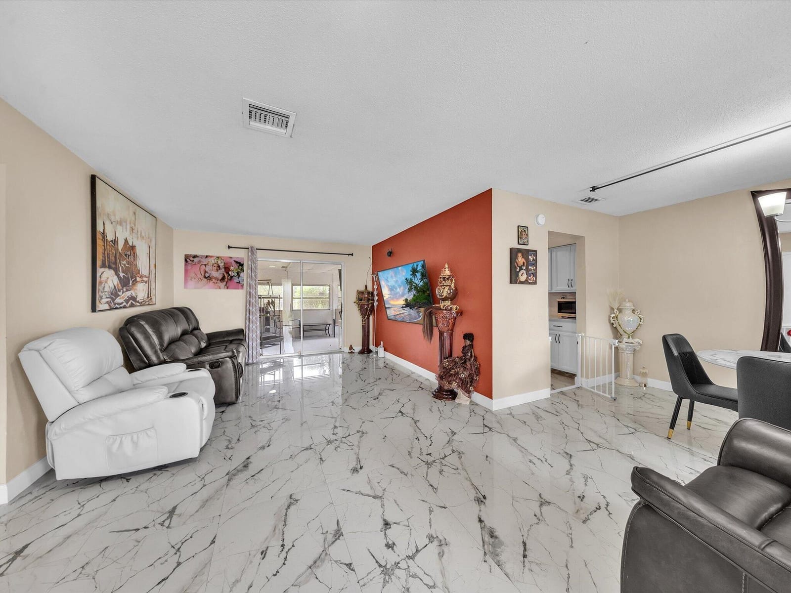 6851 SW 7th Place — photo 7