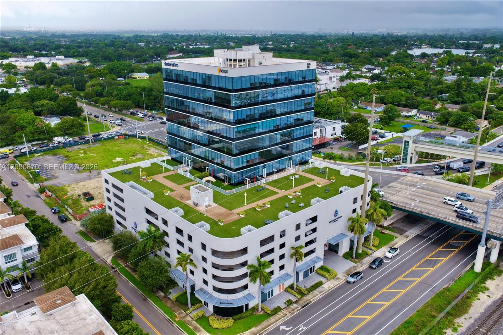20200 W Dixie Highway 1201, Miami, FL 33180 photo 22