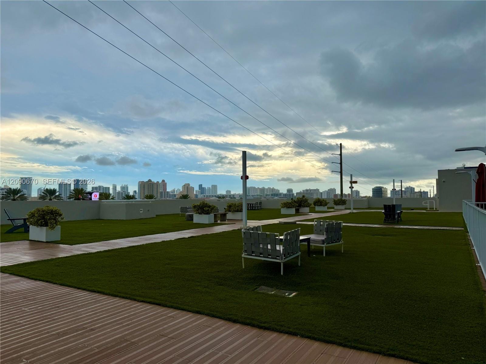 20200 W Dixie Highway 1201, Miami, FL 33180 photo 26