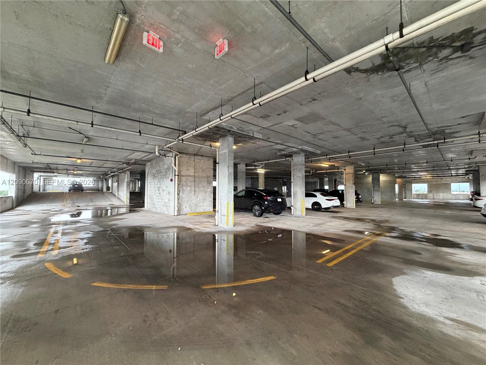 20200 W Dixie Highway 1201, Miami, FL 33180 photo 30