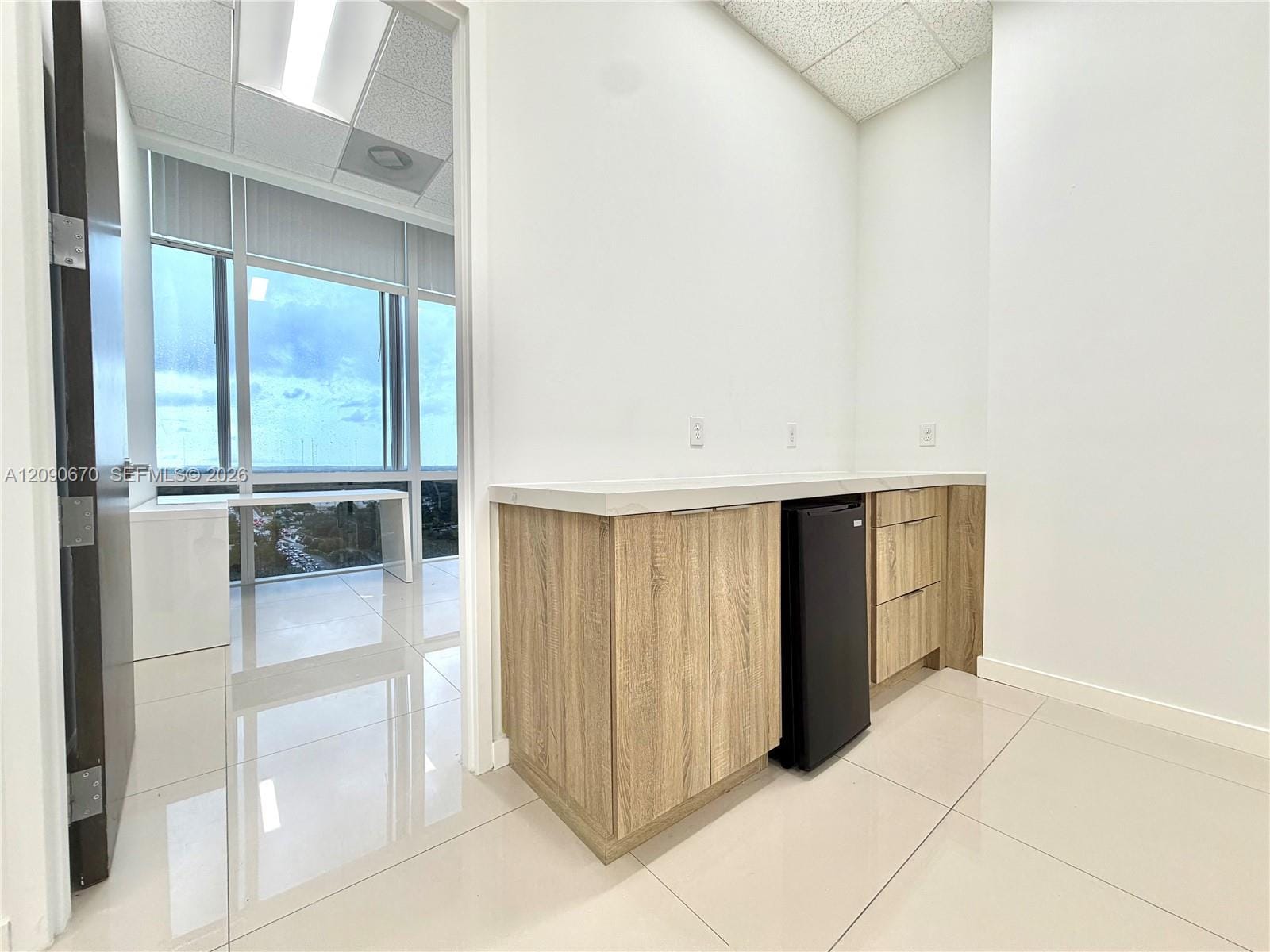 20200 W Dixie Highway 1201 — photo 7