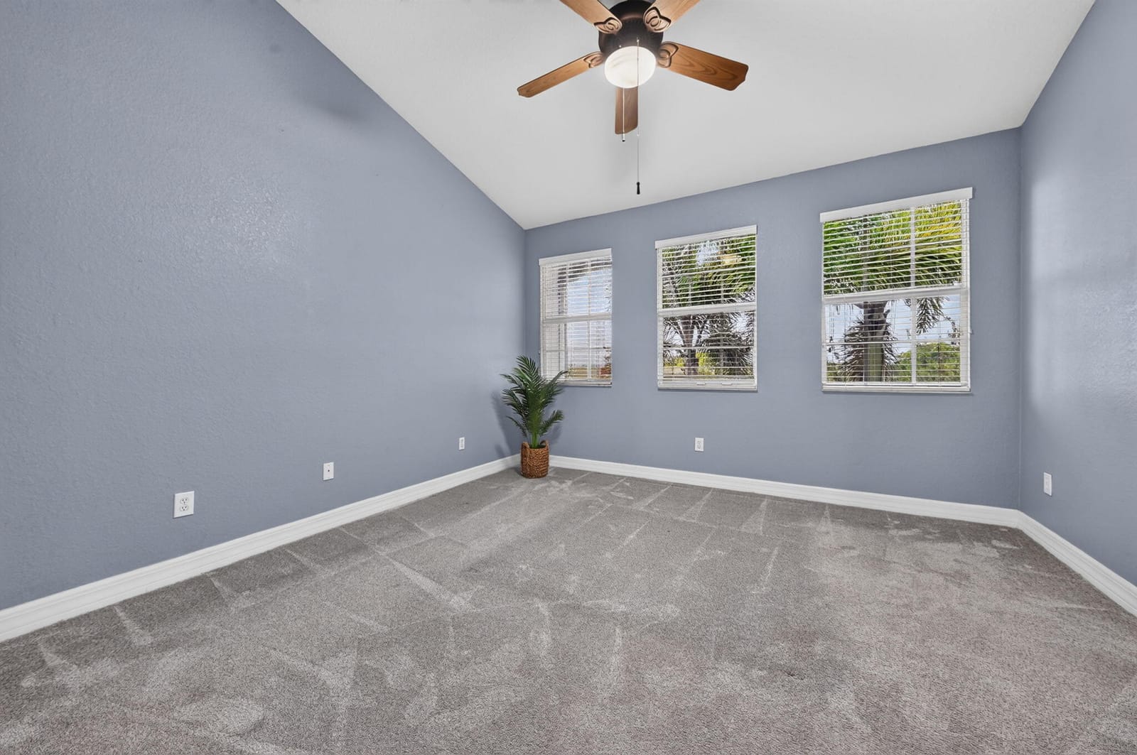 290 NE 5TH Avenue 4 — photo 10