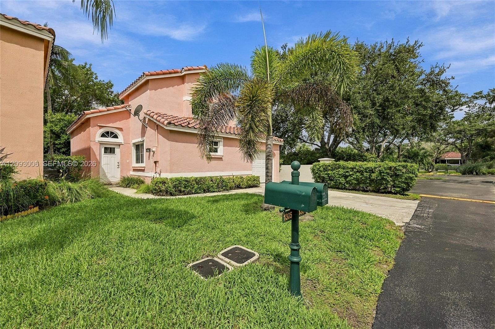 1301 SE 5th Court, Dania Beach, FL 33004 photo 5