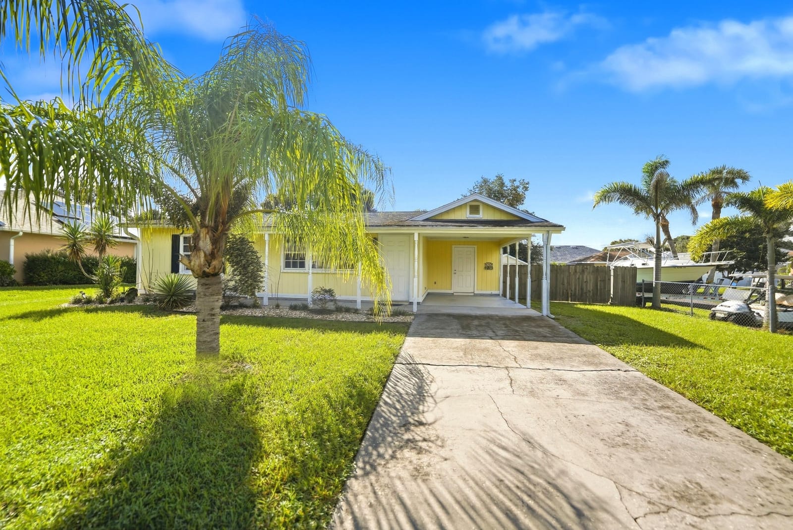 366 BAYHARBOR Terrace, Sebastian, FL 32958 photo 2