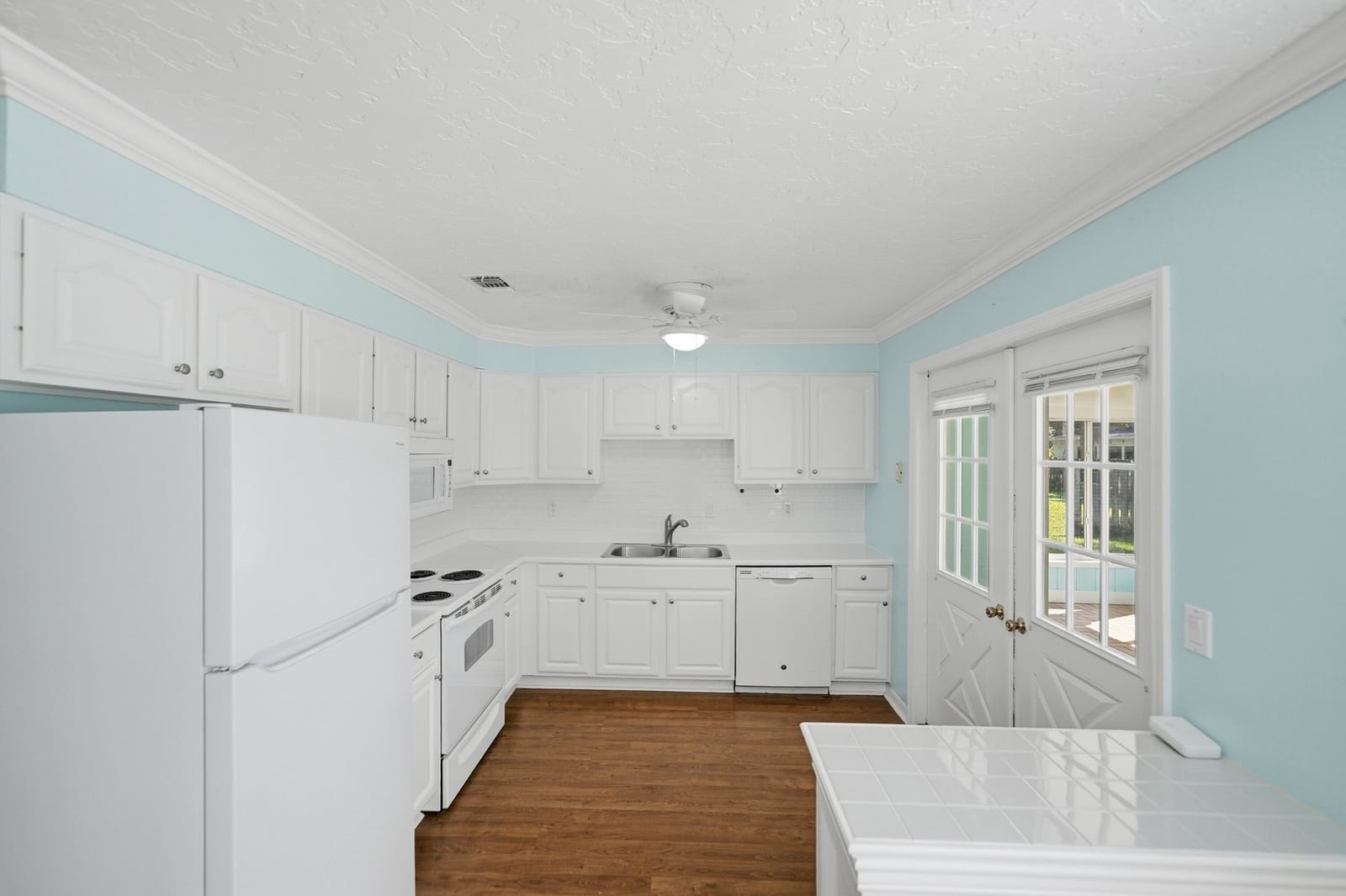 366 BAYHARBOR Terrace, Sebastian, FL 32958 photo 11