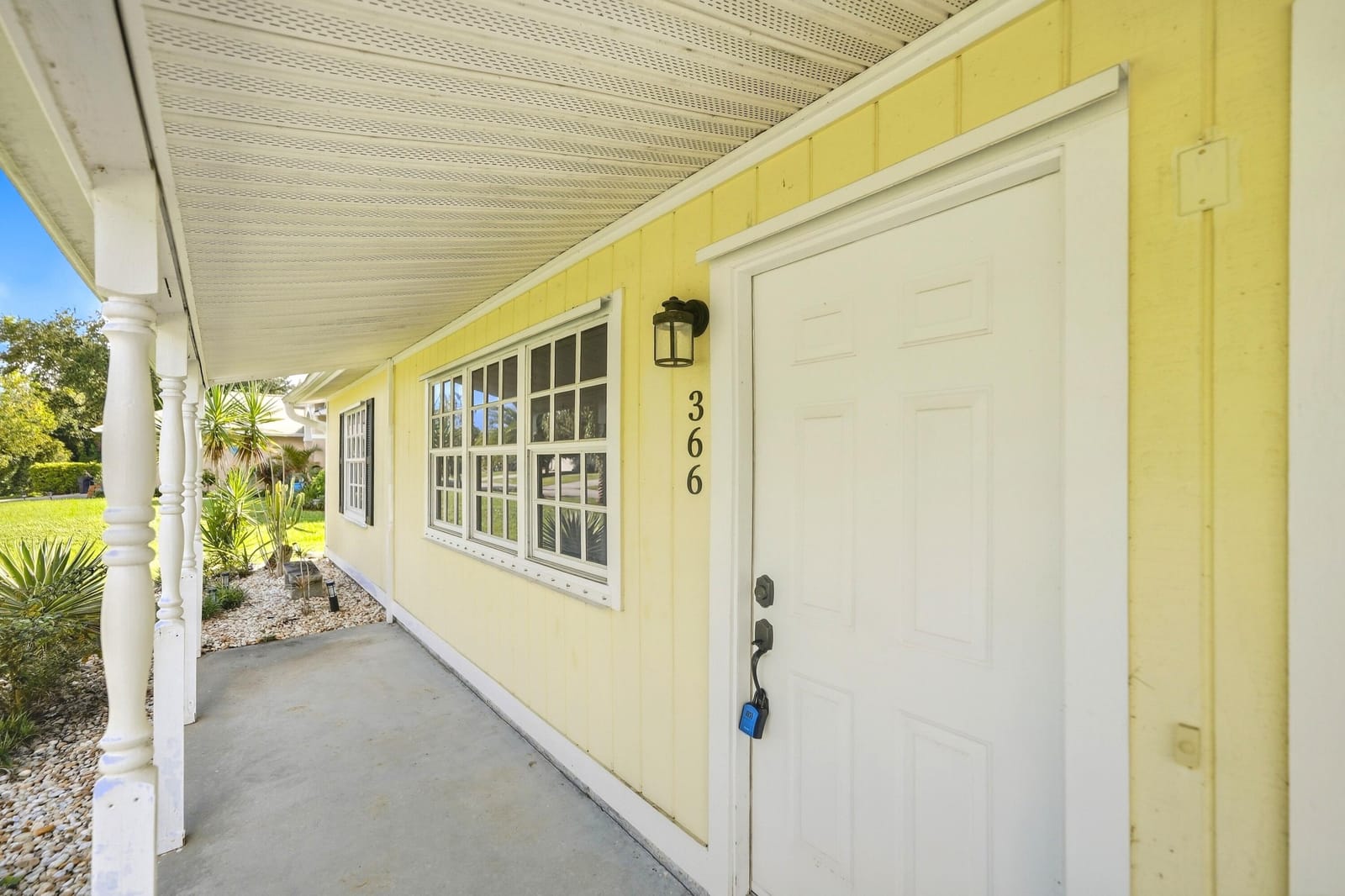 366 BAYHARBOR Terrace, Sebastian, FL 32958 photo 3
