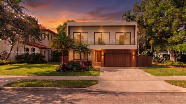 44 NE 88th Street, El Portal, FL 33138