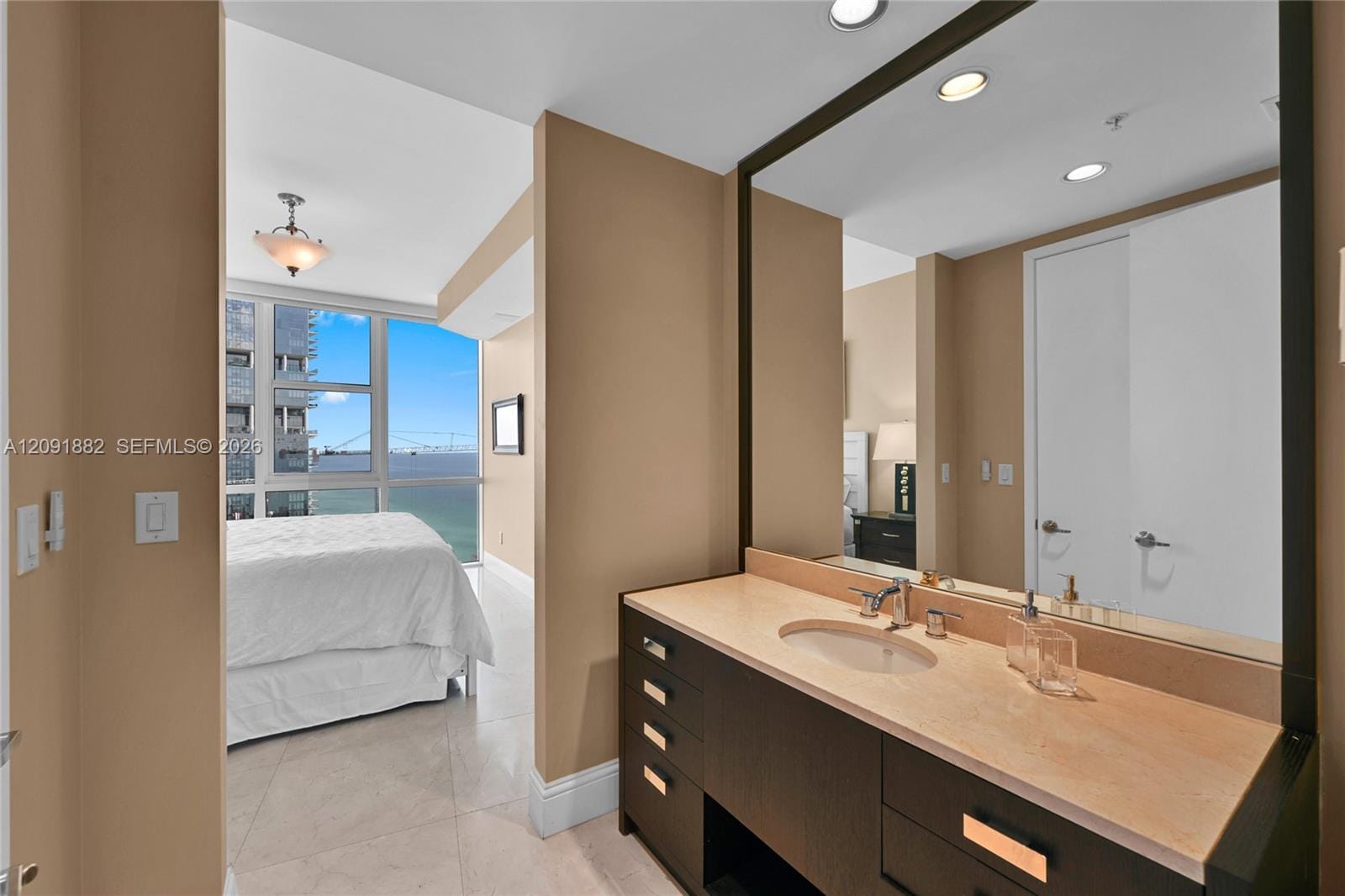 18201 Collins Avenue 4102, Sunny Isles Beach, FL 33160 photo 13