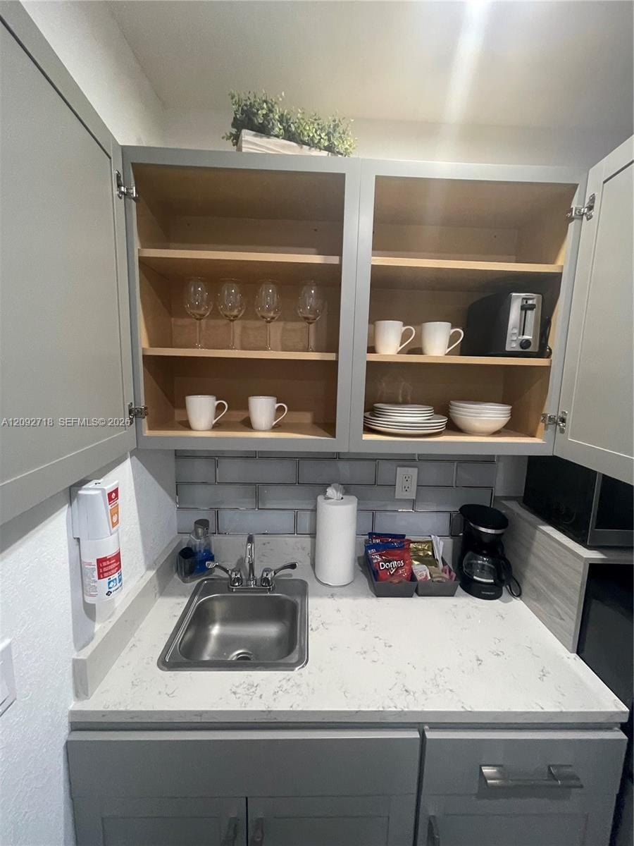 1150 NW 135th Court 0 — photo 2
