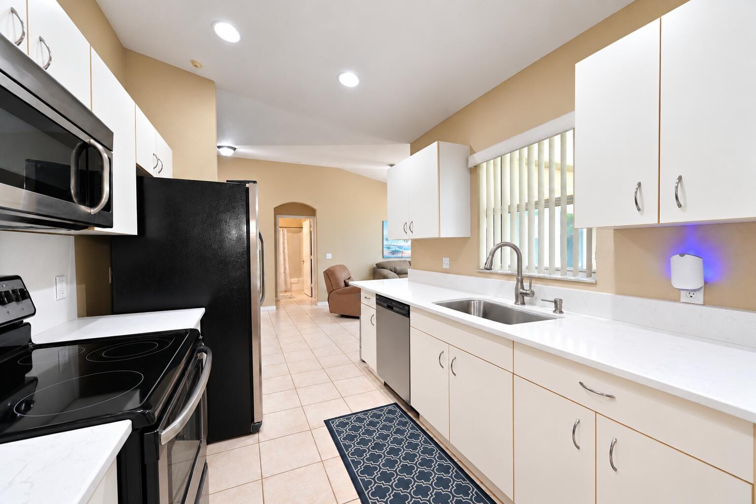 326 SE STARFISH Avenue, Port St. Lucie, FL 34983 photo 12