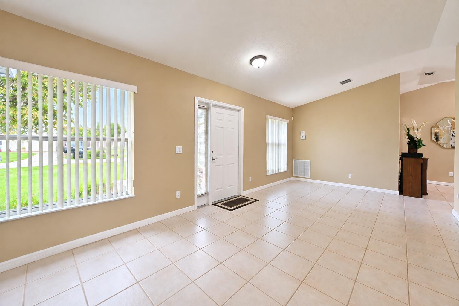 326 SE STARFISH Avenue, Port St. Lucie, FL 34983 photo 5