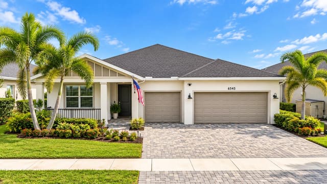 6545 NW CLOVERDALE Avenue, Port St. Lucie, FL 34987