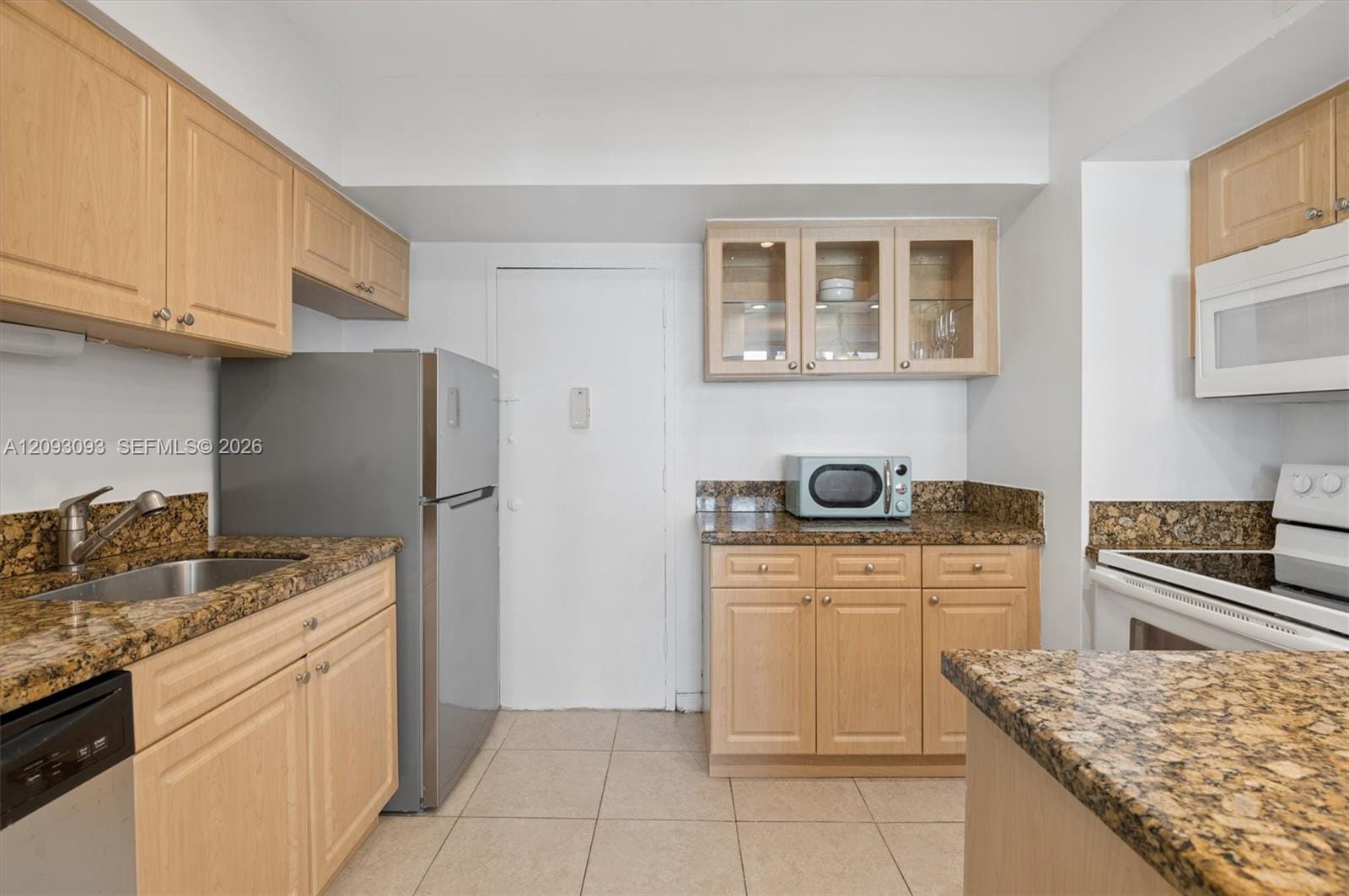 3505 S Ocean Drive 511 — photo 2