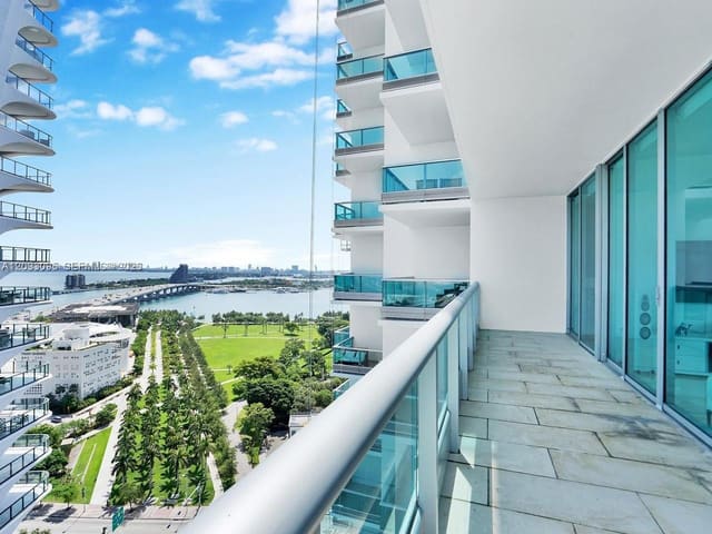 900 Biscayne Boulevard 2412, Miami, FL 33132