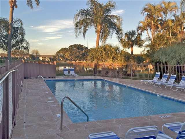 106 Azalea Circle — photo 8