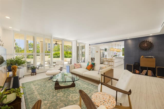 445 Grand Bay Drive 104, Key Biscayne, FL 33149