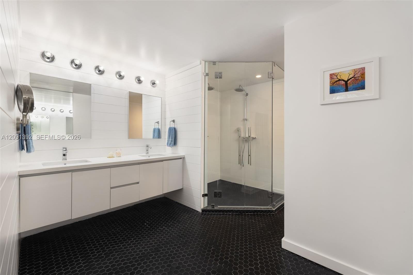 445 Grand Bay Drive 104, Key Biscayne, FL 33149 photo 17
