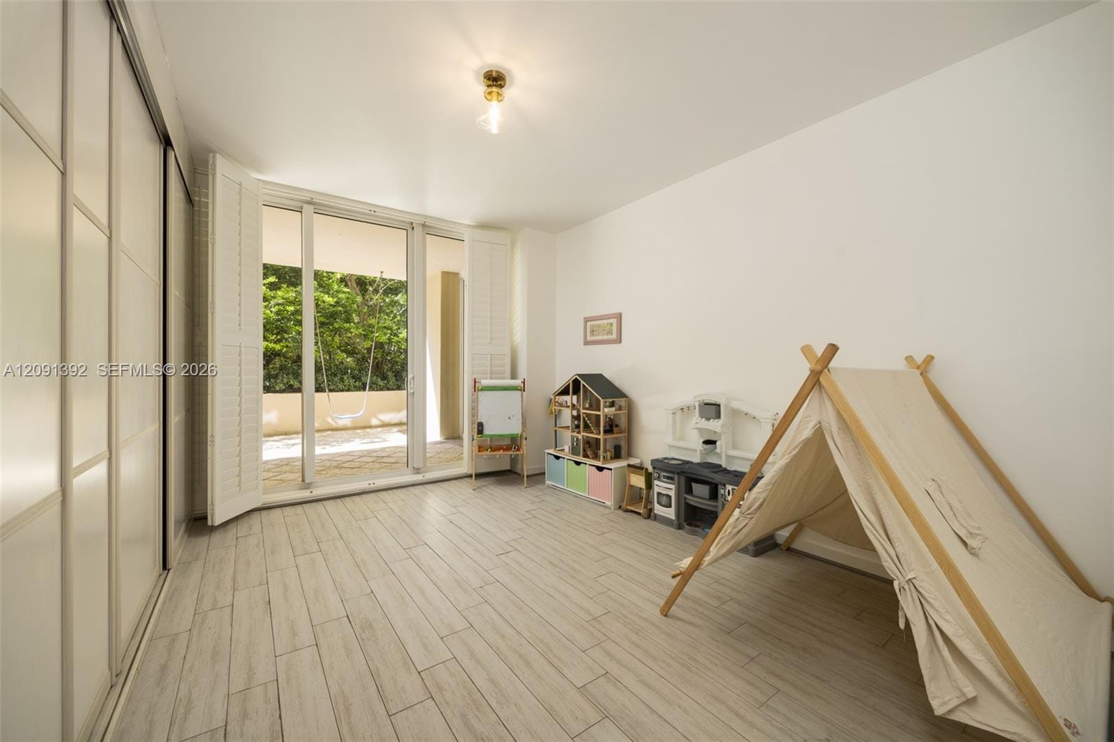 445 Grand Bay Drive 104, Key Biscayne, FL 33149 photo 24